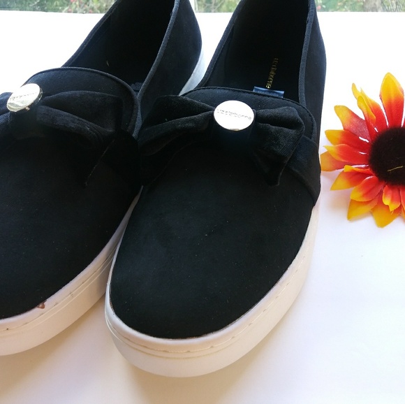 🆕 LIZ CLAIRBORN LOAFERS - BLACK & GOLD NWT - Picture 4 of 6